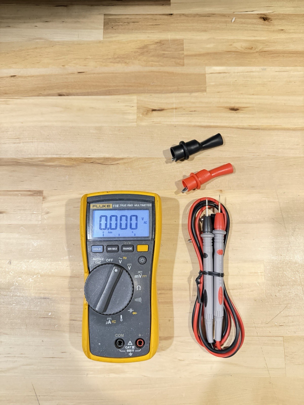 FLUKE 116 TRUS-RMS MULTIMETER / LEADS – SHIPS FAST (TESTED)