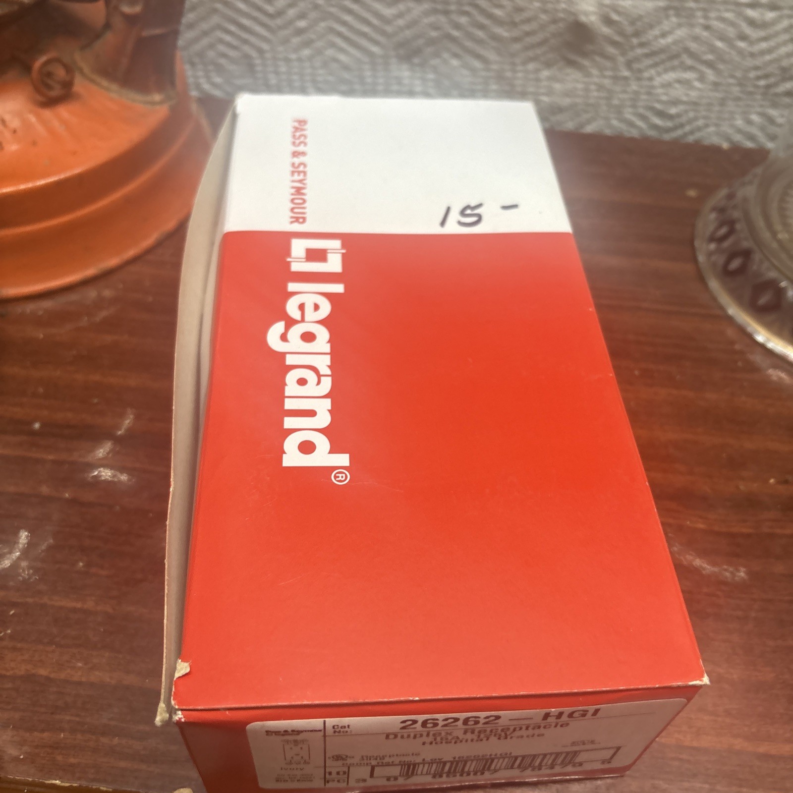 10 Pass & Seymour Legrand 26352-W Decorator Duplex Receptacle White 20A 125V