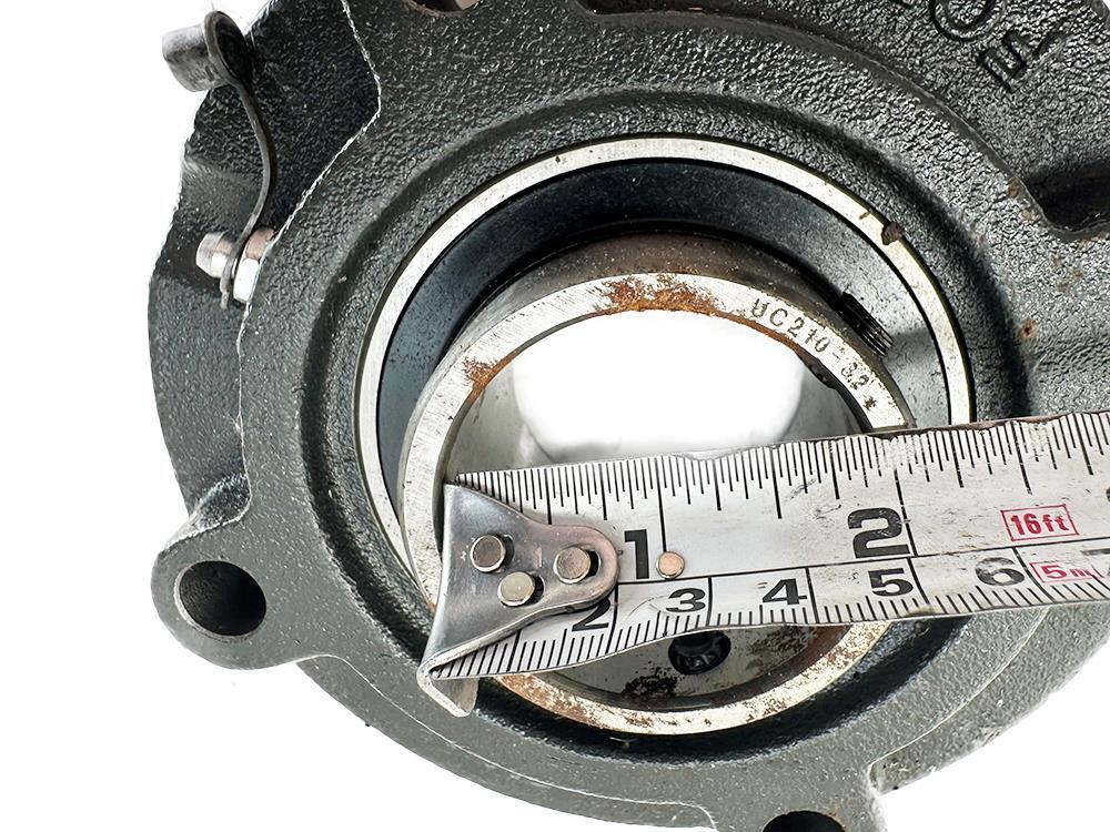 HLU Normal Duty Bearing Cast Iron Housing FCF210 NEW FREE FAST SHIP