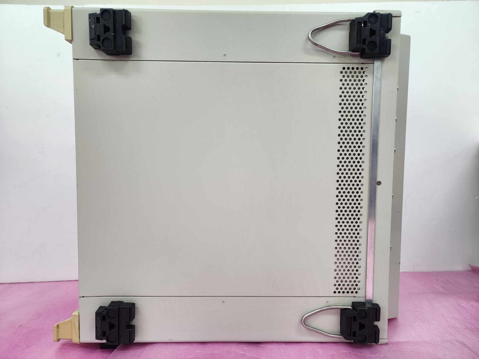 ADVANTEST R3753B Network Analyzer, 5 Hz to 500 MHz