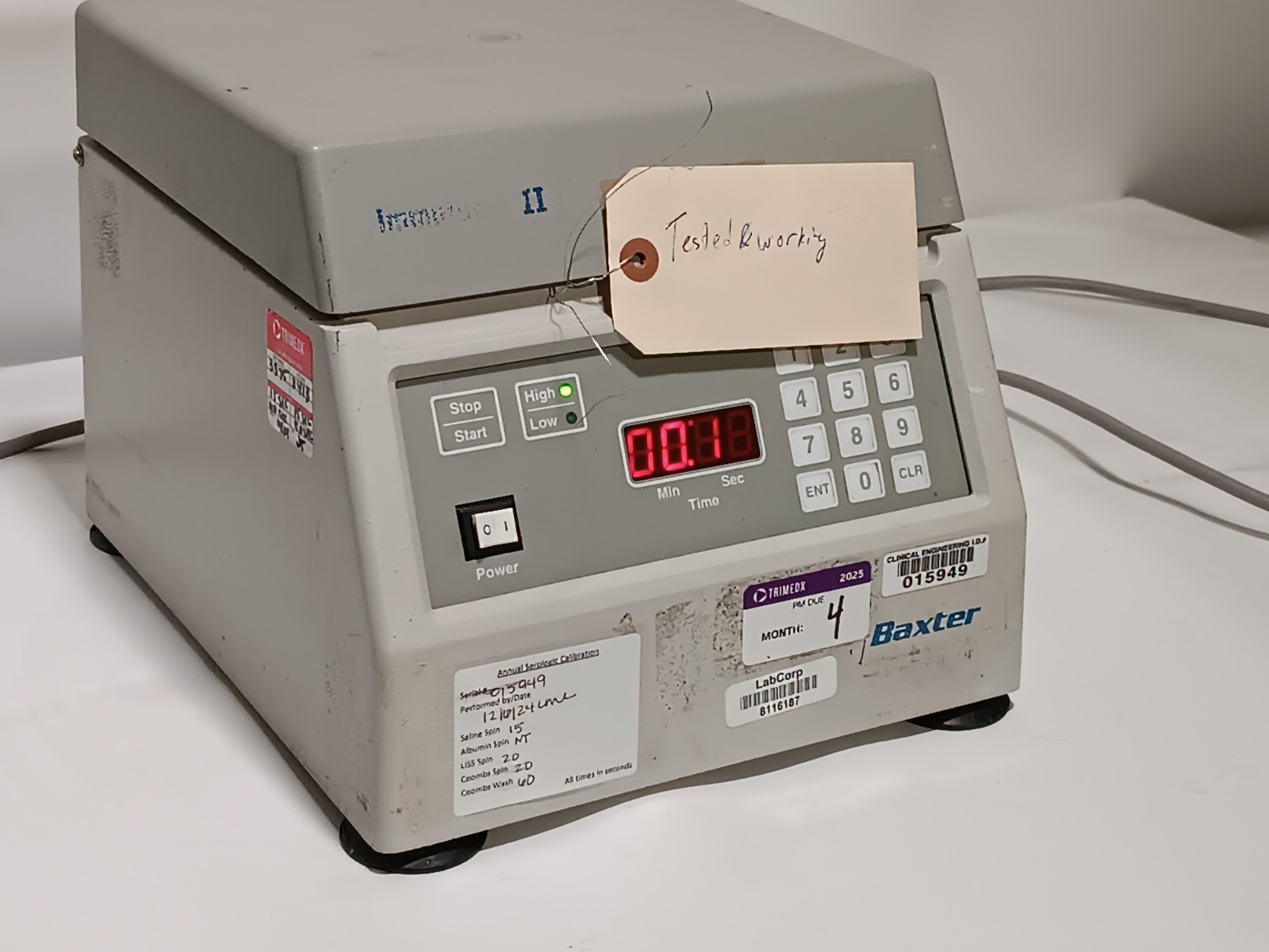 Baxter B5055-3S Dade Immufuge II blood sample Centrifuge, 110-120V, 60Hz, 3Amps