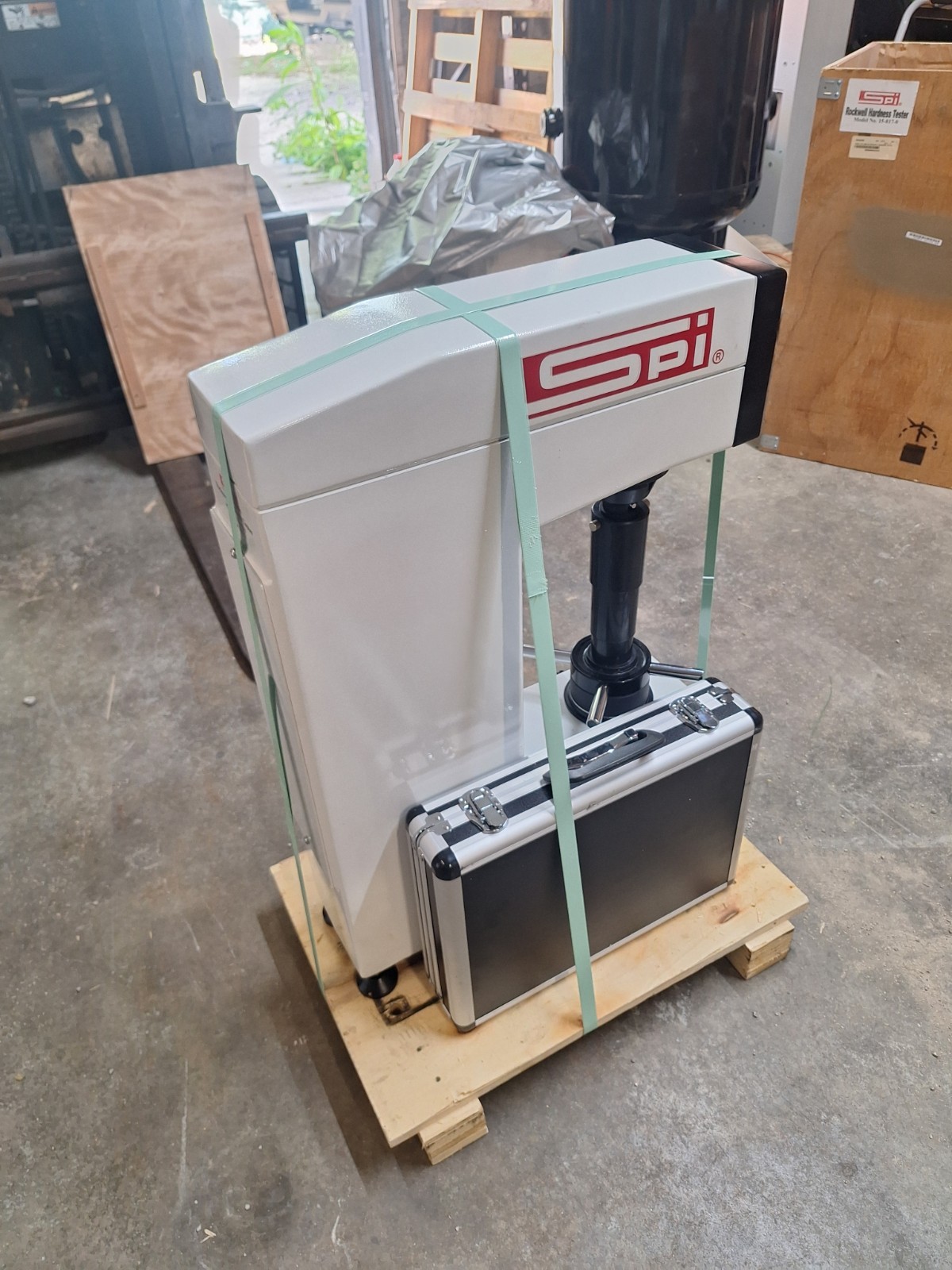SPI Benchtop Rockwell Hardness Tester 15-817-0