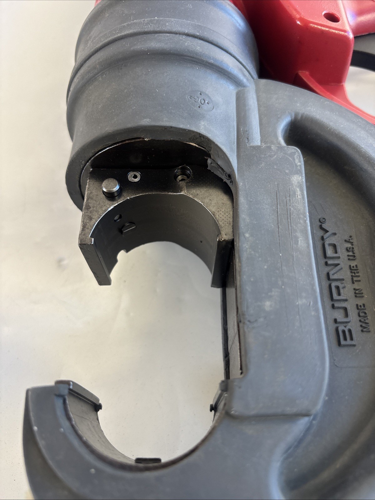 Burndy PAT750-LI Patriot Hydraulic NEW 6Ah Batteries Rubber Head Crimping Tool
