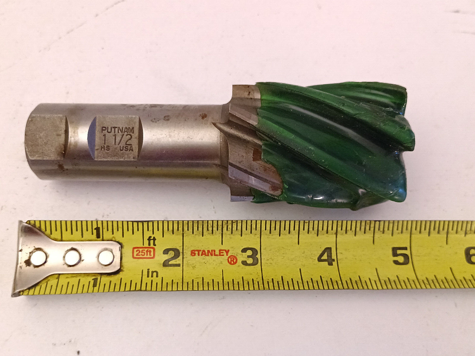 putnam 1-1/2″ endmill 6 flute HS 2.100 LOC 4.600 OAL 1″ shank