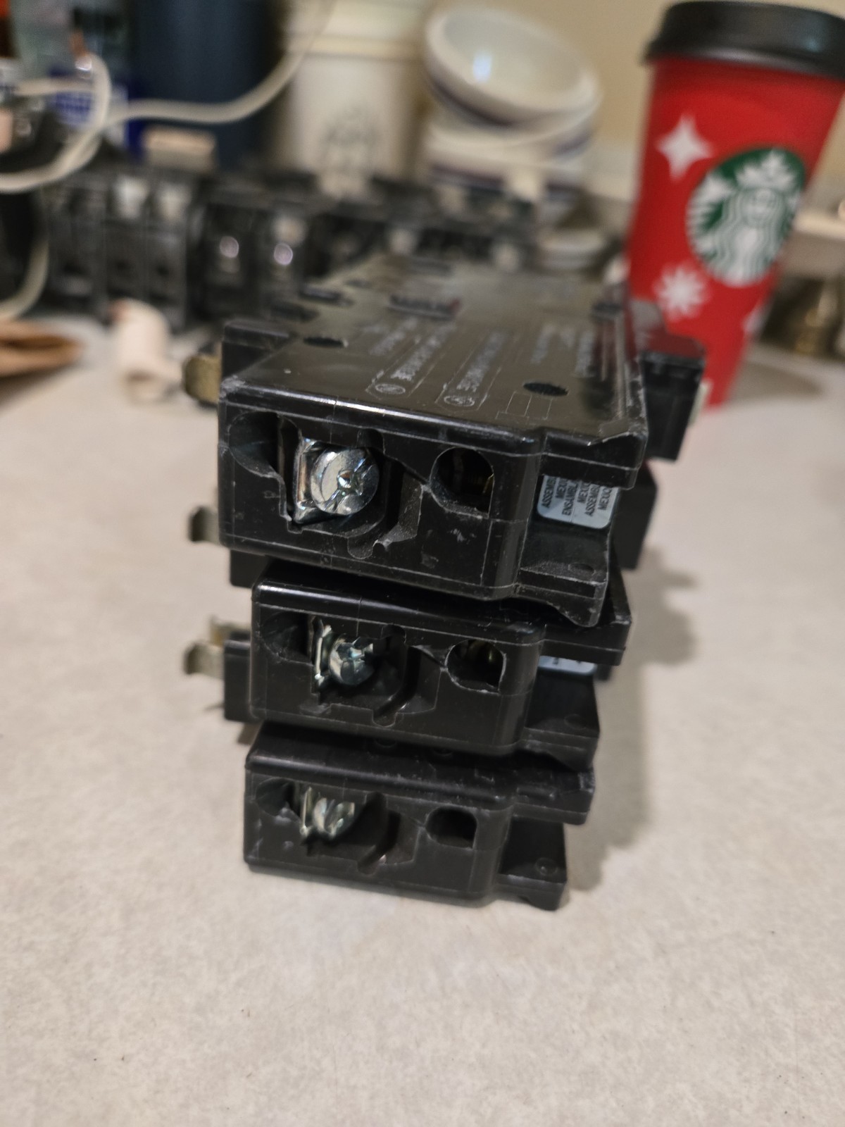 (3) Square D HOM120PCAFI Arc Fault Circuit Breaker Plug-On Neutral 20 amp USED
