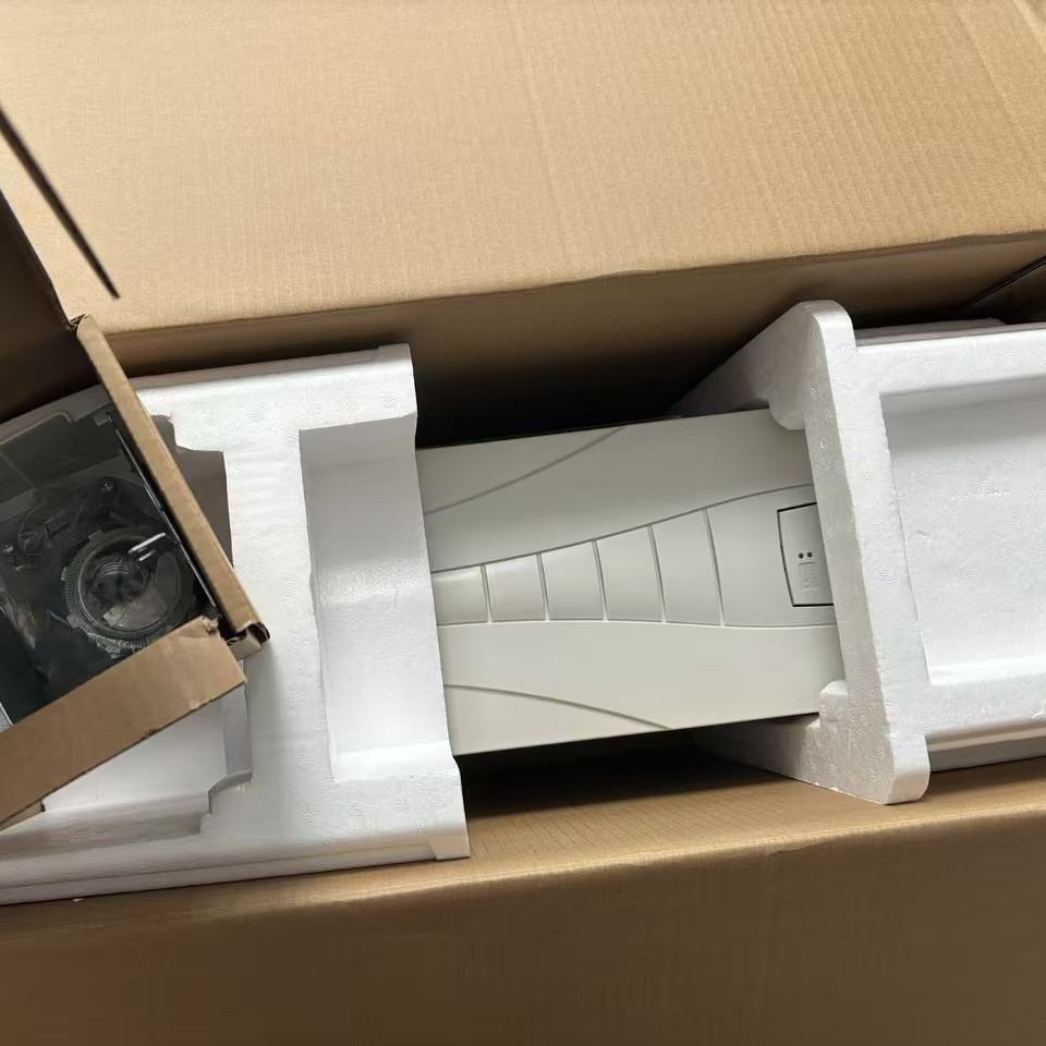 ABB ACH550-UH-031A-4 HVAC Drive Inverter 20HP 15KW 3-Phase 31A 3AUA0000004054