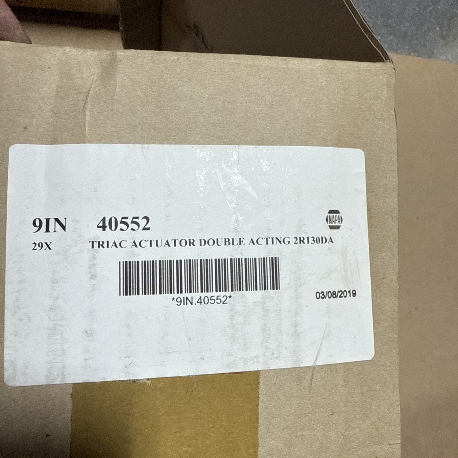 TRIAC CONTROLS 2R130DA DOUBLE ACTING RACK & PINION ACTUATOR {NEW}