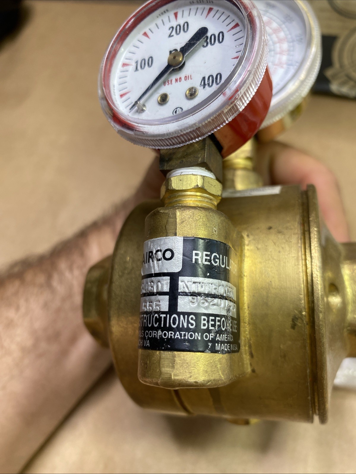 concoa airco cga 555 Two Stage Nitrogen Gauge Regulator (I Think It’s New)
