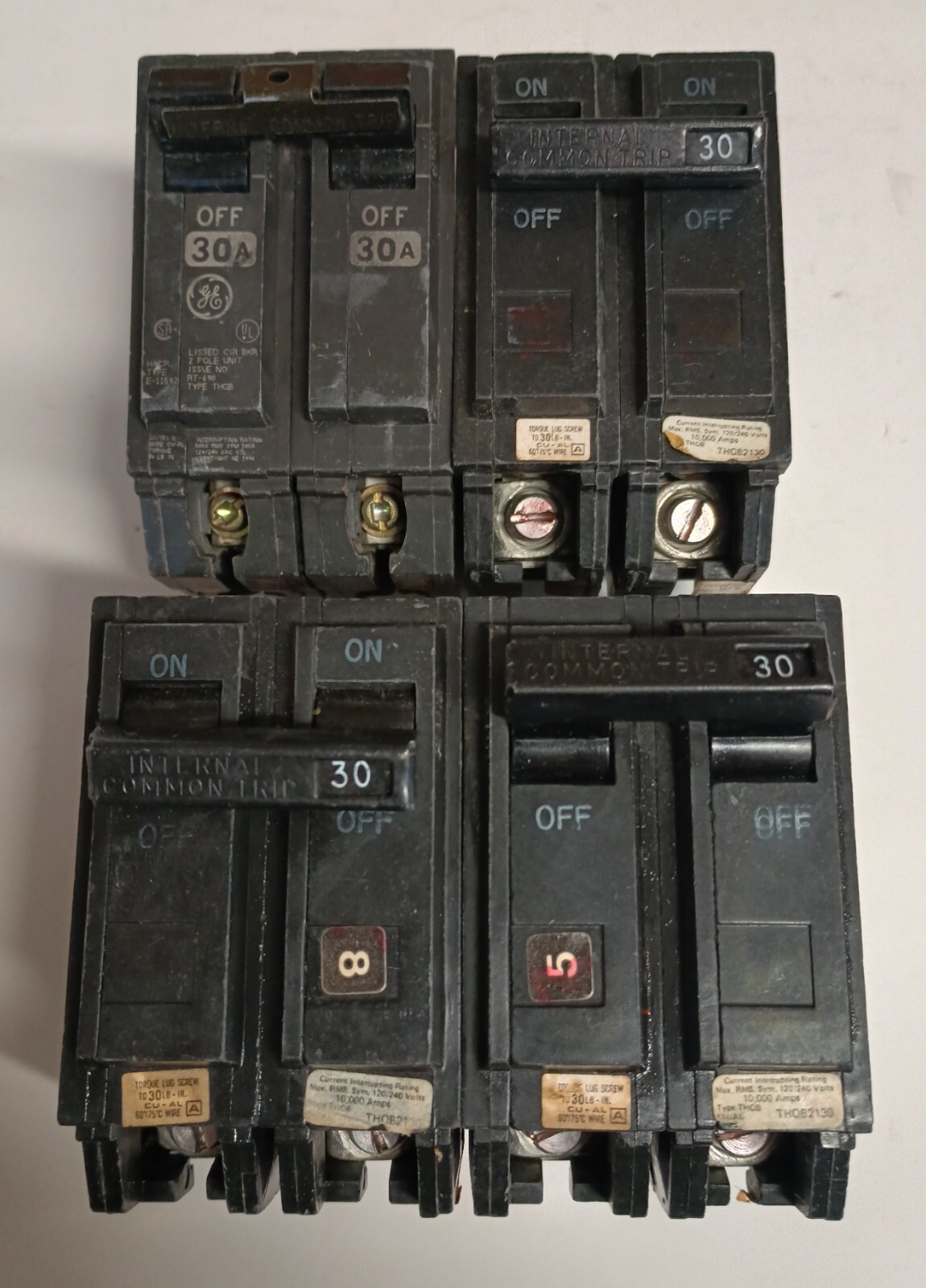 GE THQB2130 Circuit Breaker