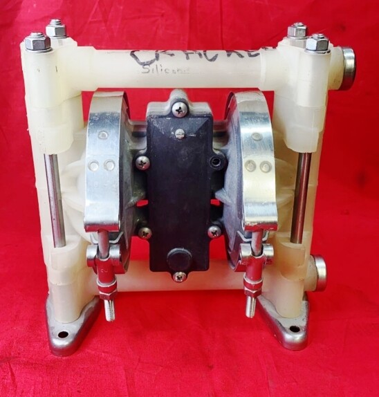 GRACO PNEUMATIC DIAPHRAGM PUMP I95B, 7-26