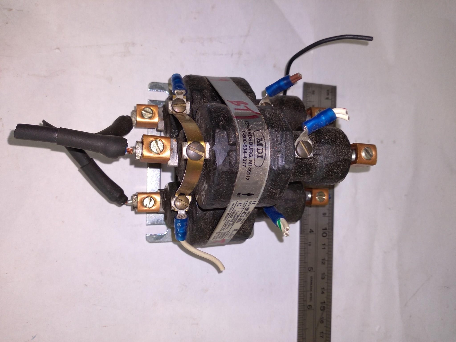 MDI SP-1025-120A 35AMPS 480VAC 2-3HP 120-240VAC 120V 50/60HZ