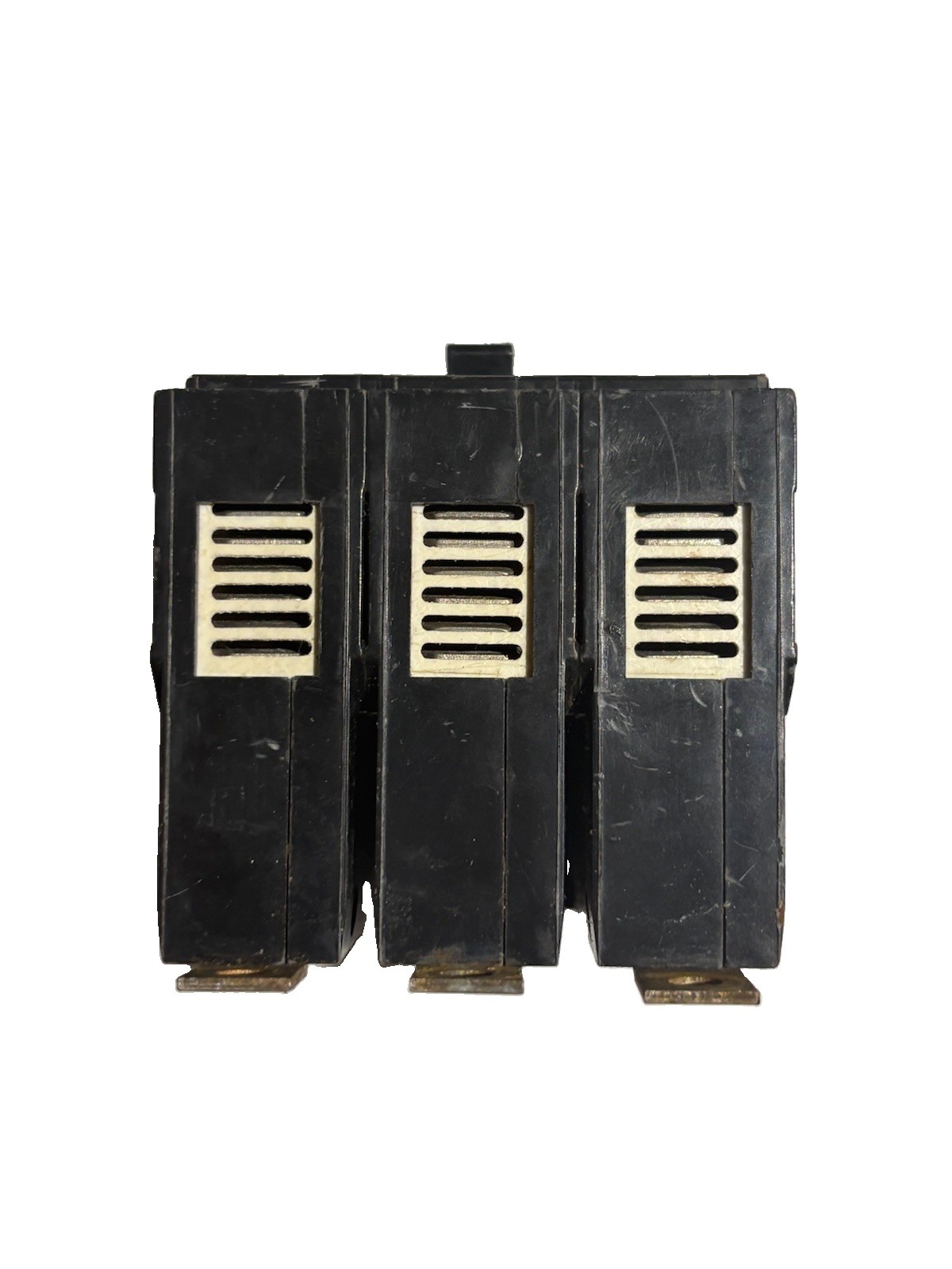 Siemens BQD330 Circuit Breaker 30 Amp 480 Volt 3P Bolt On – Chipped