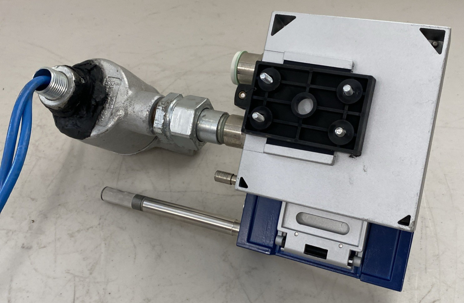 Vaisala HMT360 humidity temperature transmitter & Probe HMP360 Finland