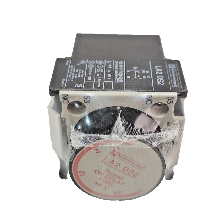 *New in Box* Telemecanique LA2 DS2 Pneumatic Time Delay Block 023000