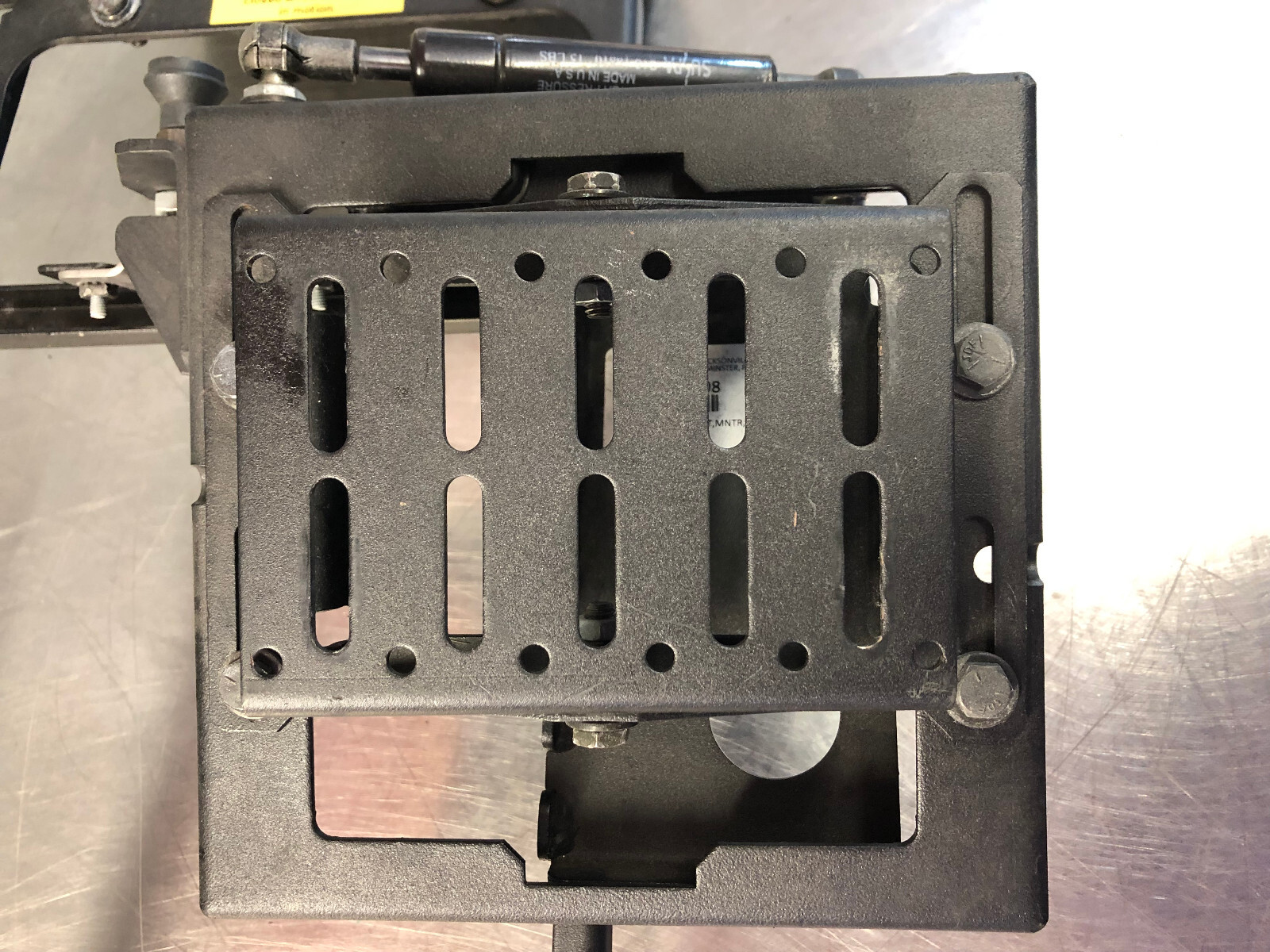 2013-2019 Ford Explorer interceptor – HAVIS Monitor/Tablet Dash Mount – CM006108