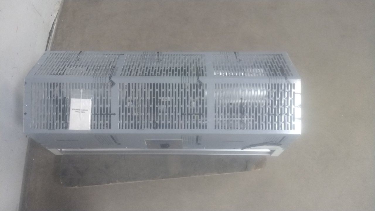 Berner CHD10-1036EZ-100-3X-G 1/2 HP 1687 Max CFM 480VAC Heated Air Curtain