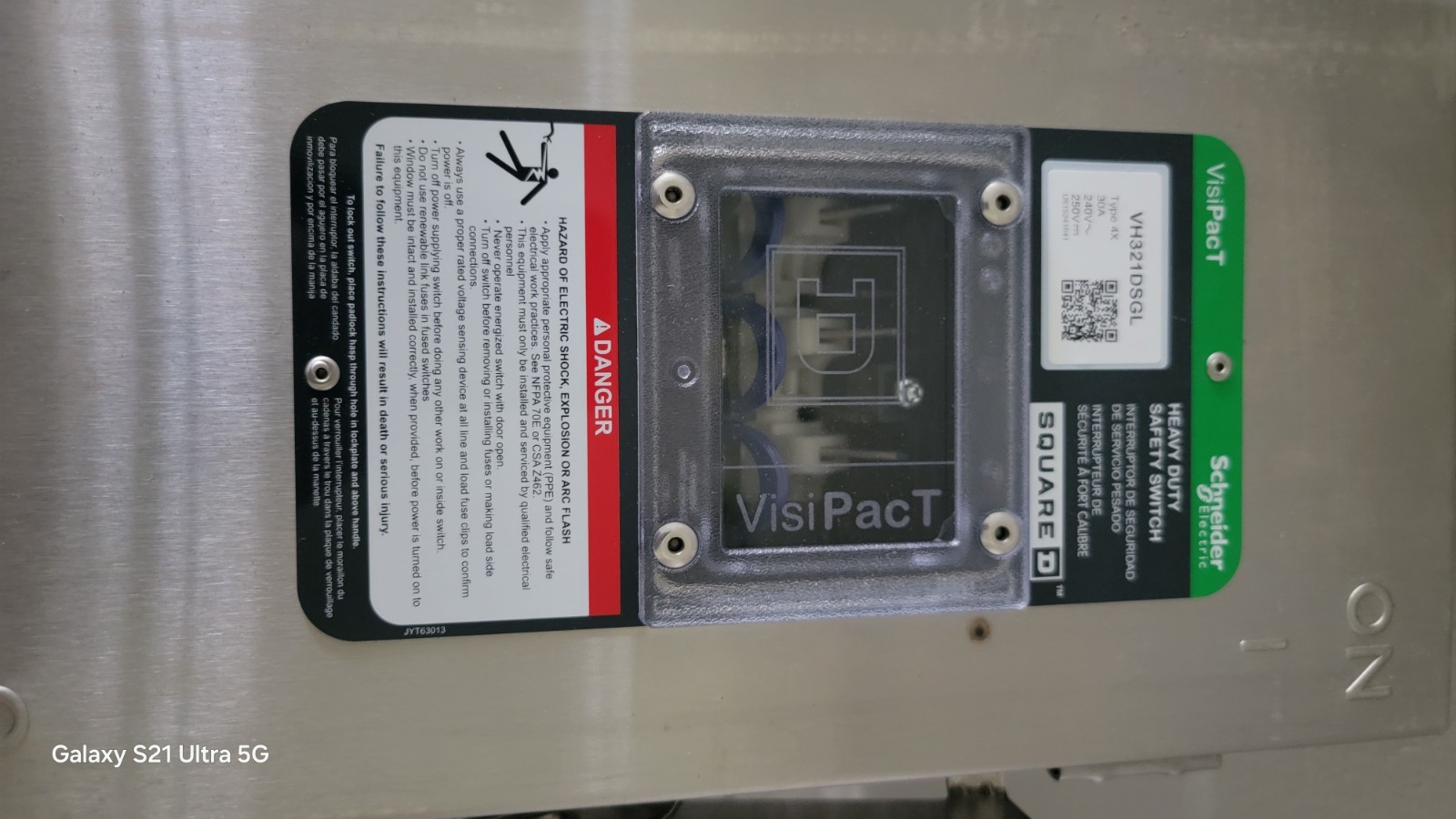 VH321 DSGL Safety Switch 3 Pole 30 Amp 240V New In Box