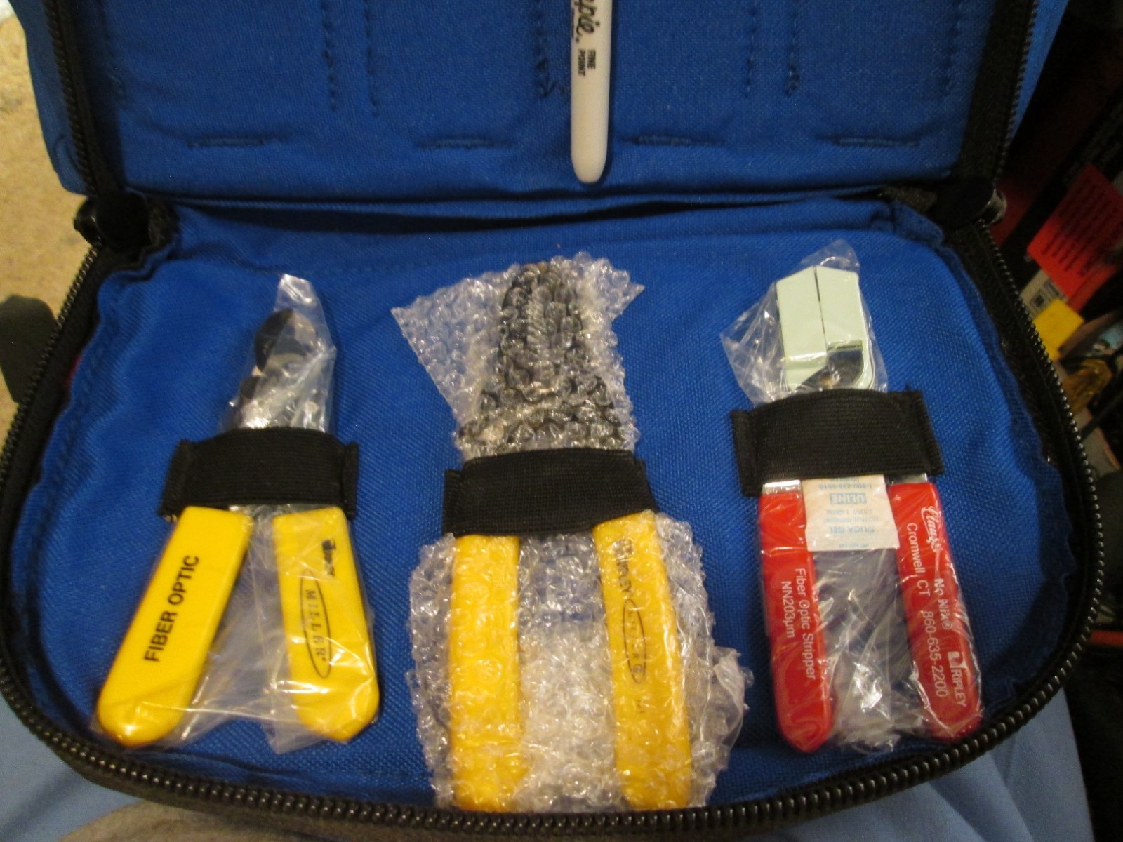 Corning TKT-UNICAM-CTS Fiber UniCam Optic Termination Toolkit used good cond