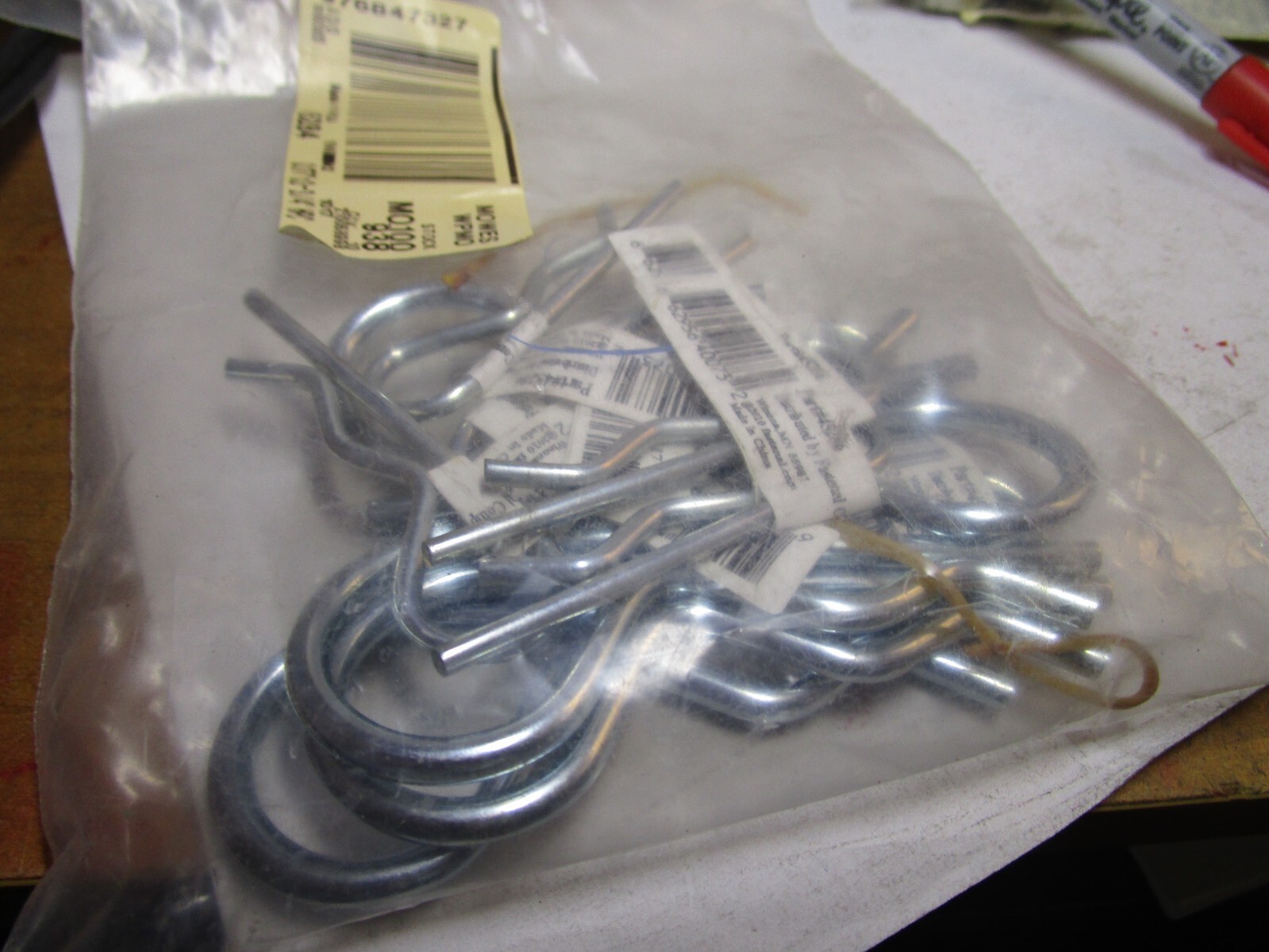 0.177″ x 3-3/4″ OAL Zinc Plated Hairpin Cotter (7/8″ – 1-1/4″ Shaft Size) QTY 10