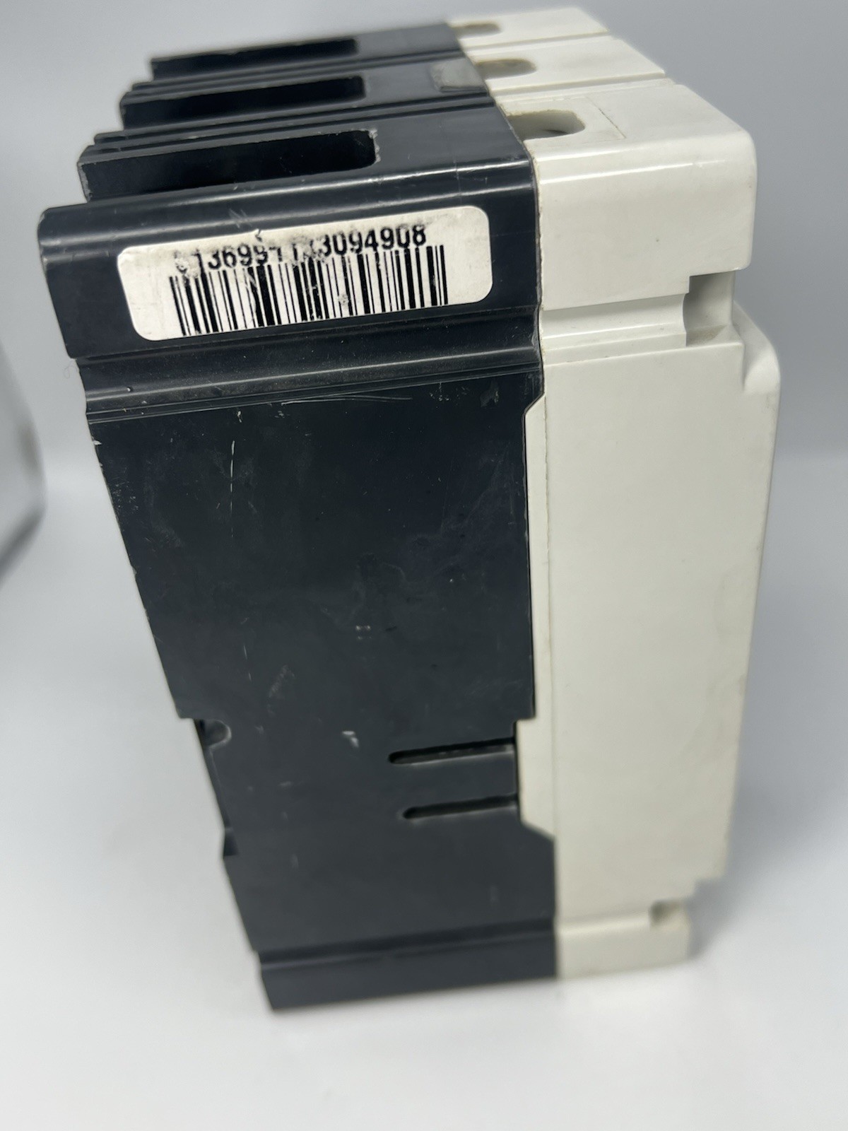 Cutler-Hammer/ Eaton FD 25 k 70 Amps 3 Pole FD3070 Circuit Breaker Fast Ship