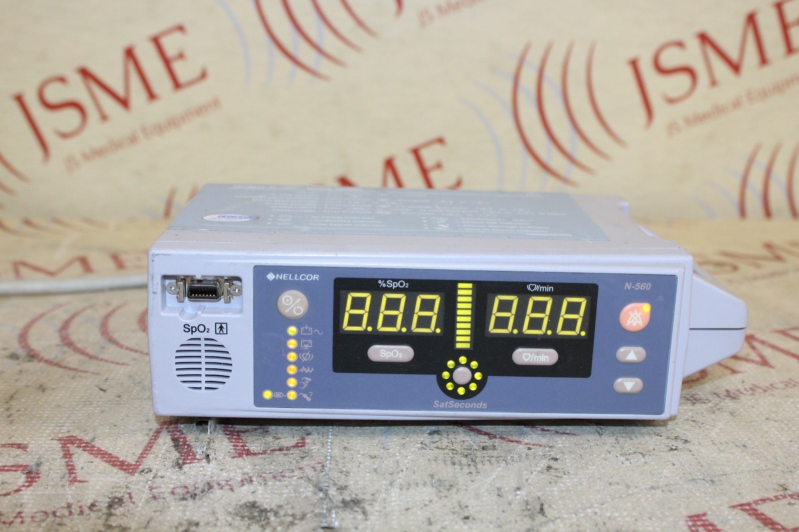 Nellcor OxiMax N-560 Patient Monitor N560