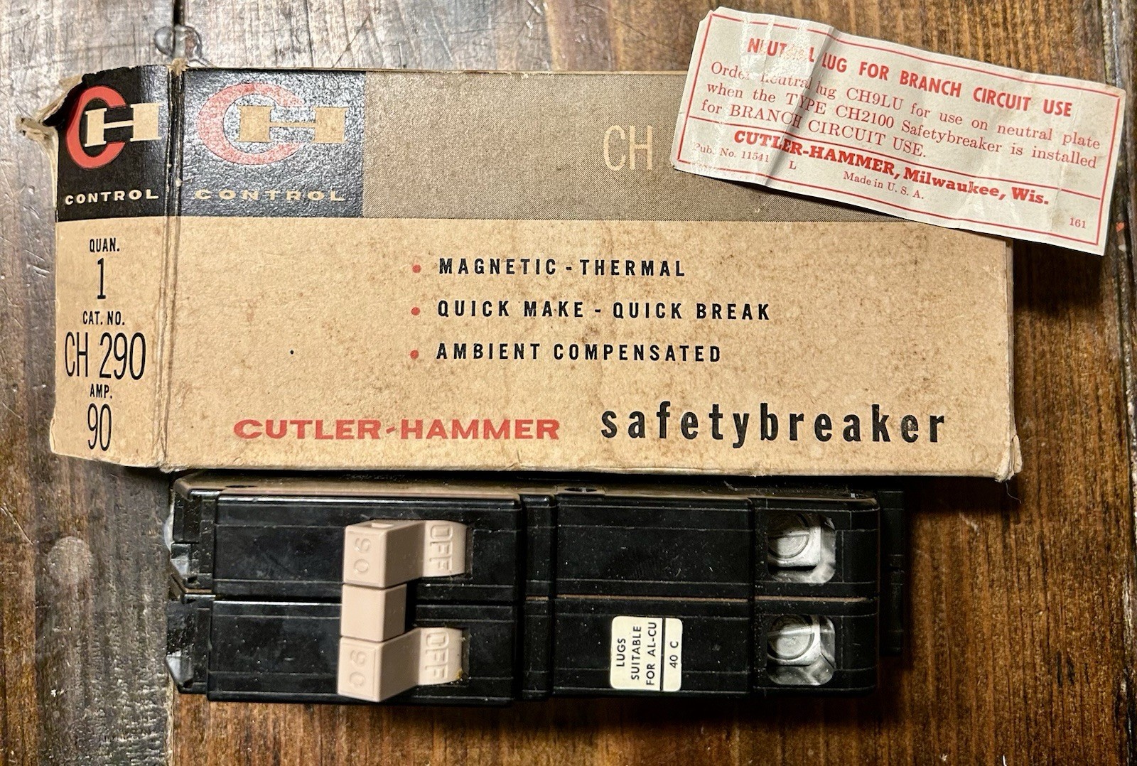 Cutler-Hammer CH 290 90A 2-Pole Circuit Breaker 120/240V Magnetic-Thermal AC