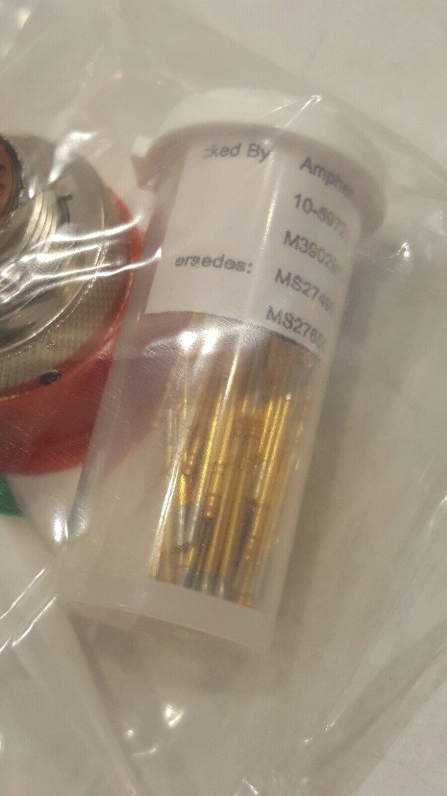 MS27467T15F35S Amphenol – Connector 37 POS