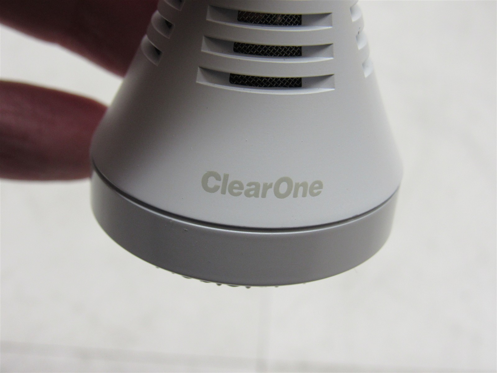ClearOne Ceiling Microphone Array 860-001-013-W, White, 910-001-014-W Kit