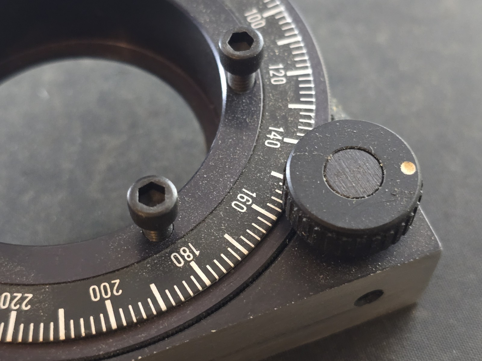 Newport / NRC RSA-2 Lens & Mirror Positioner for Optics and Laser