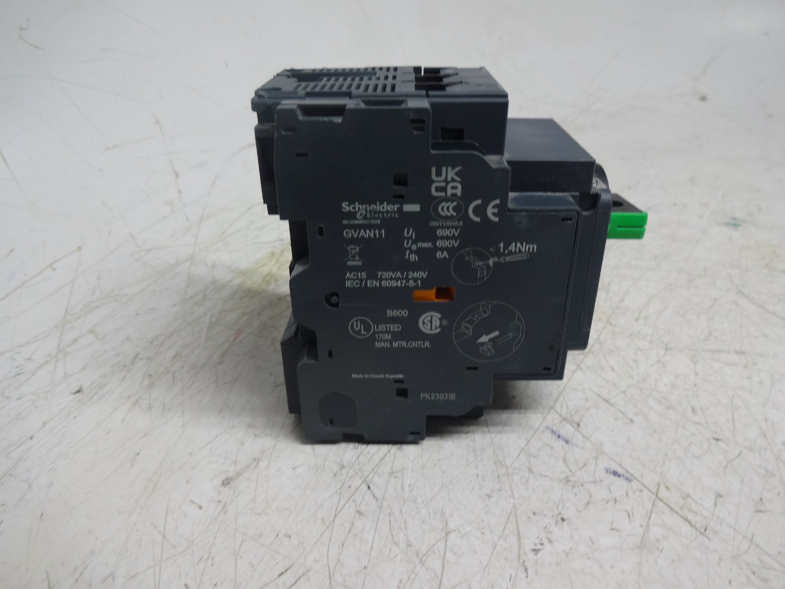 Schneider Electric GV2P10 4-6.3A Circuit Breaker / GVAN11 Auxiliary Contact