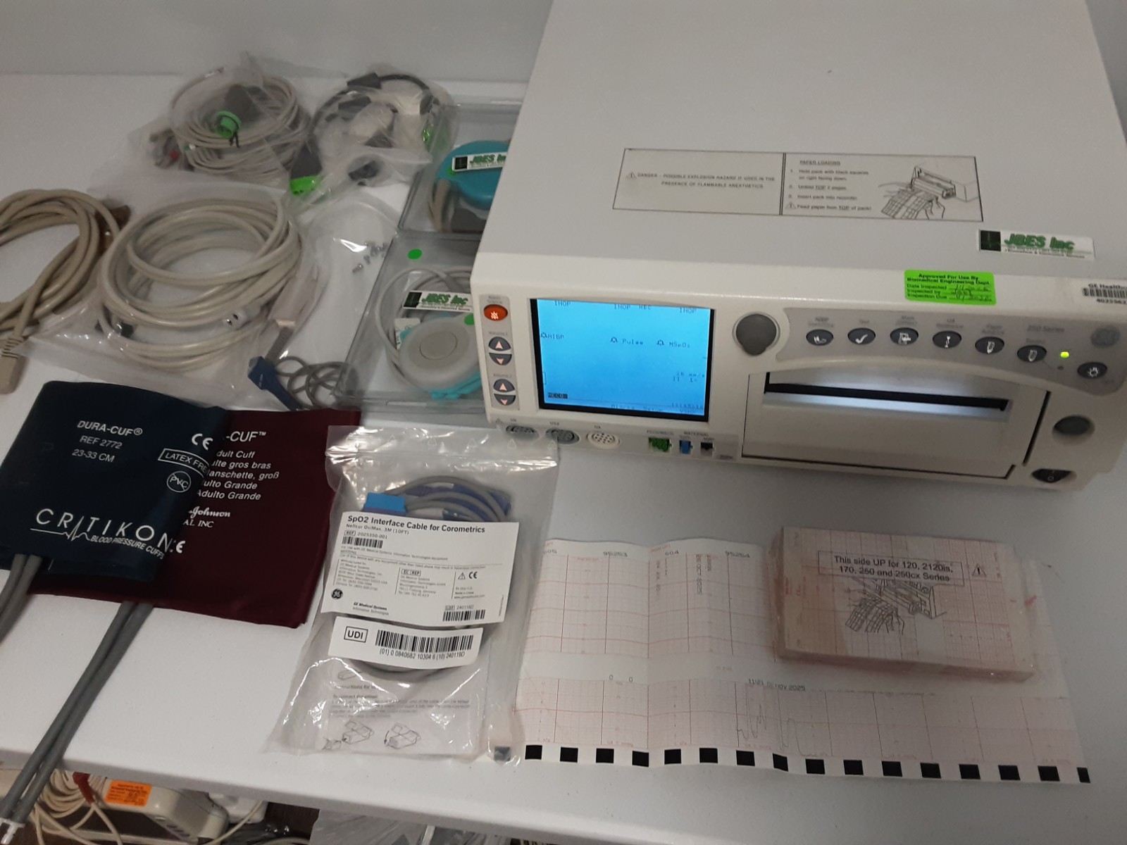 GE 259A Maternal/Fetal Monitor W/ Probes, All Accessories On Pic 30 Days Return