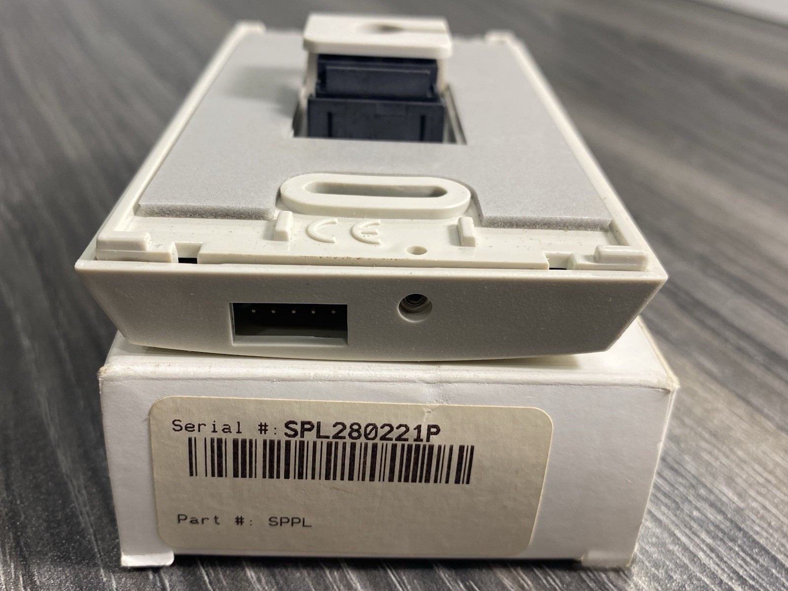 SPPL SPT Plus for Carrier -Wall Sensor Warmer/Cooler Manual On Occupied LED Rnet