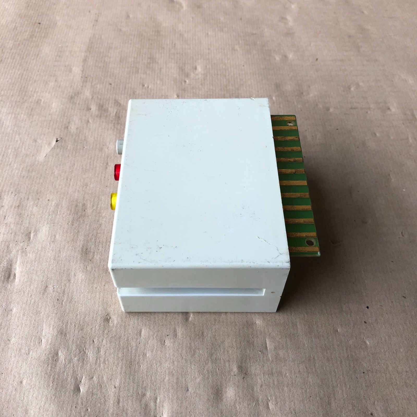 KRIWAN INT69/69F MOTOR PROTECTION RELAY 52A145 PTC THERMISTOR