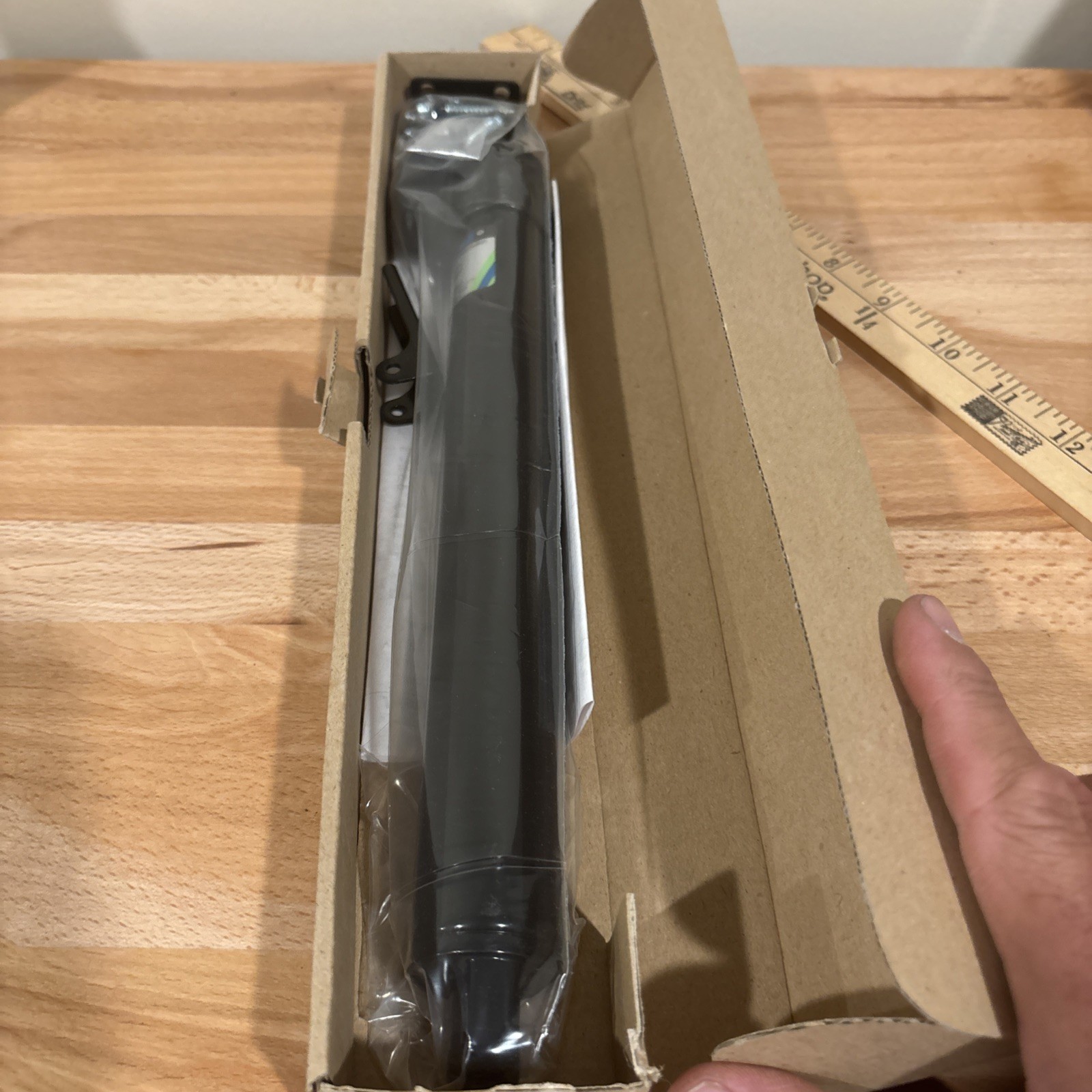 Connecticut GreenStar Medium Duty Door Closer Black
