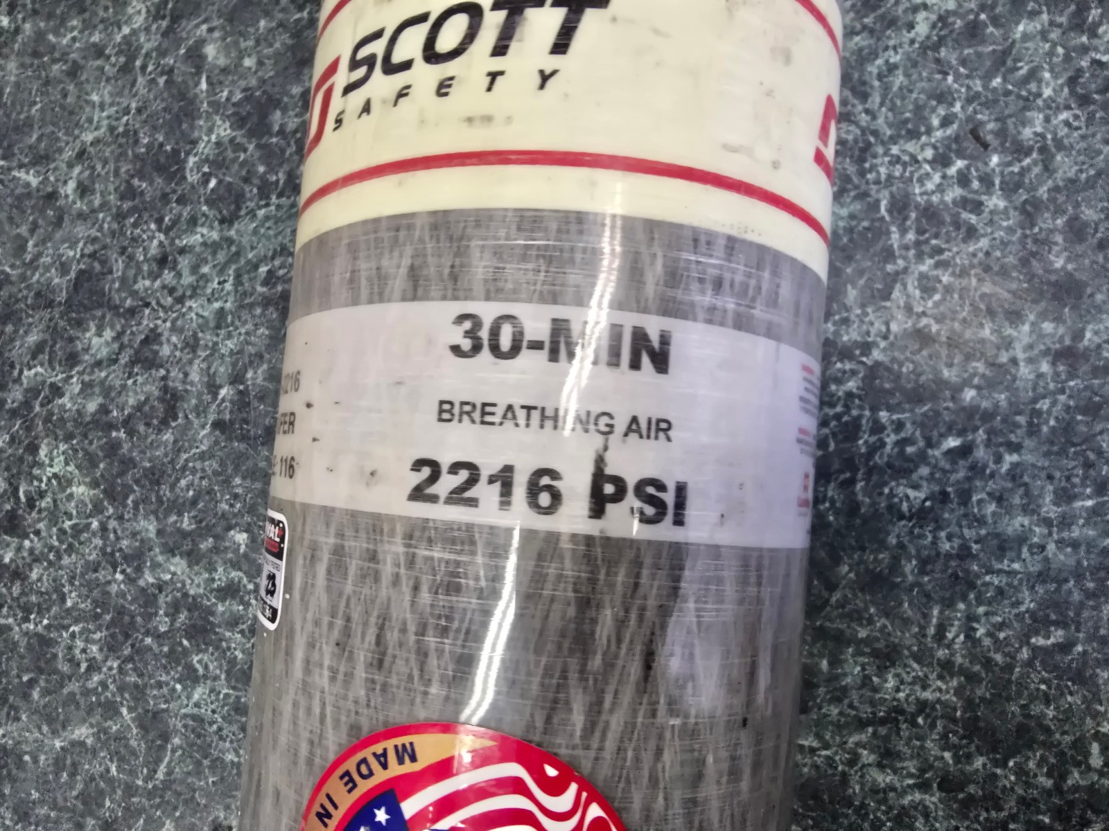 2017 SCOTT 30 min 2216 psi SCBA CARBON FIBER
