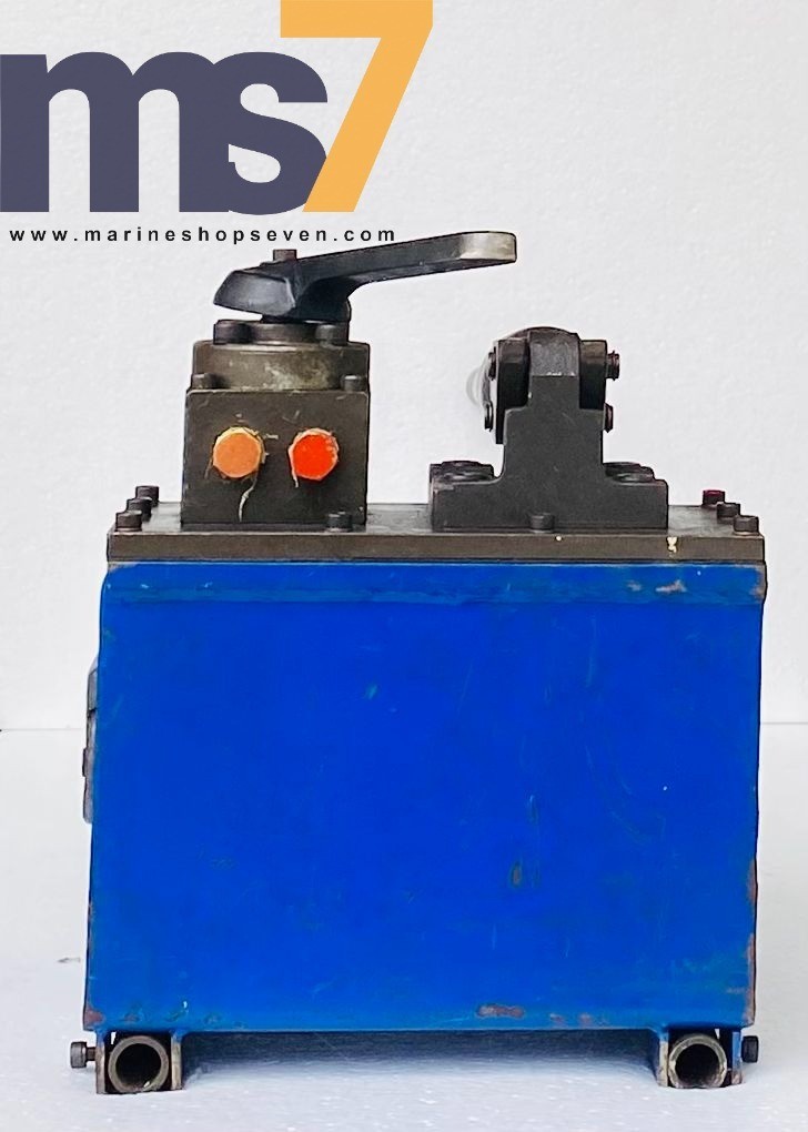 HYDROTEC MANUAL HYDRAULIC HAND PUMP 10000 PSI/700 BAR
