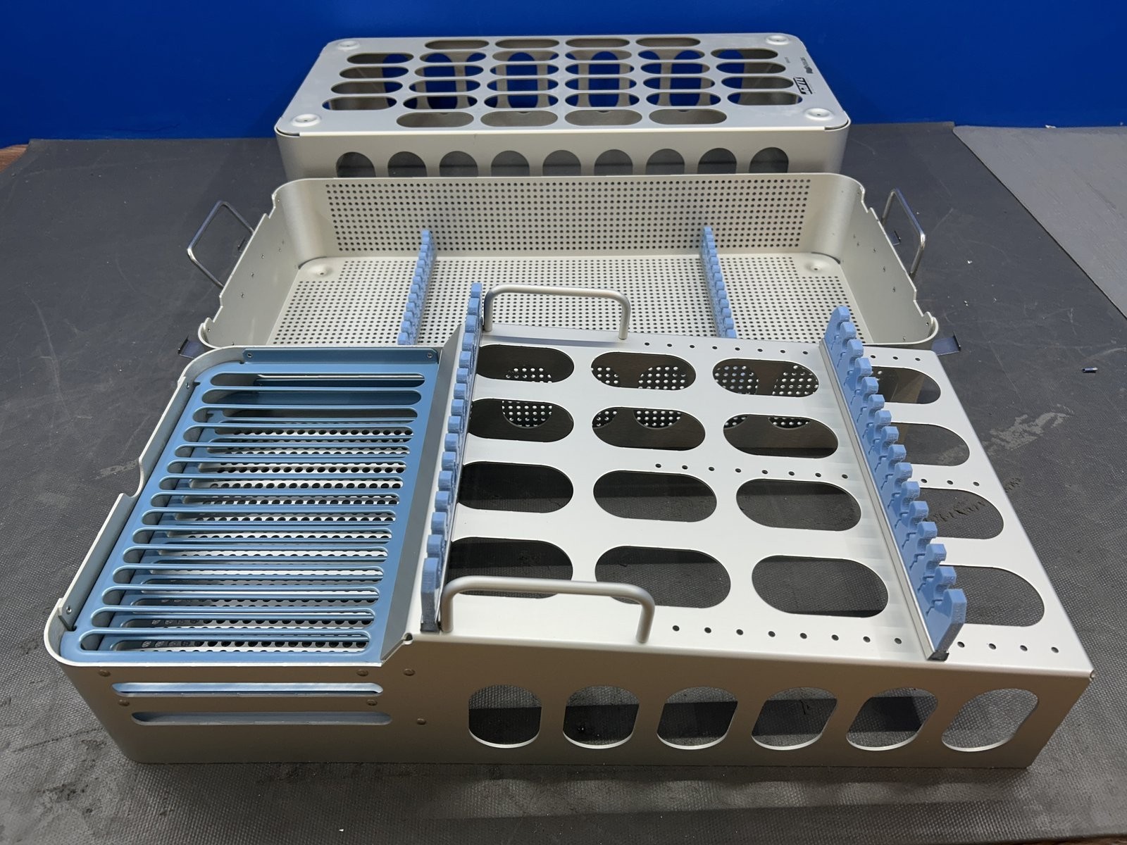 JARIT INTEGRA 600-618 LAPAROSCOPIC STERILIZATION CONTAINER, 22 X 11 X 5 INCH **