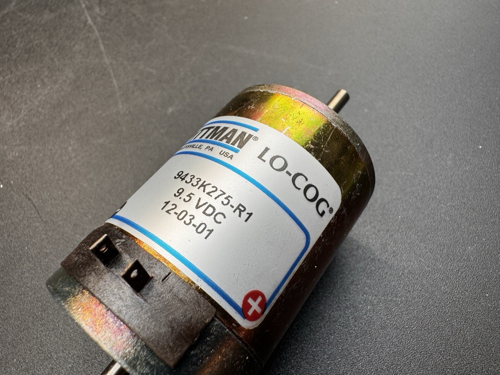PITTMAN 9433K275-R1 MOTOR DUAL SHAFT 9.5 VDC 12-03-01 NEW