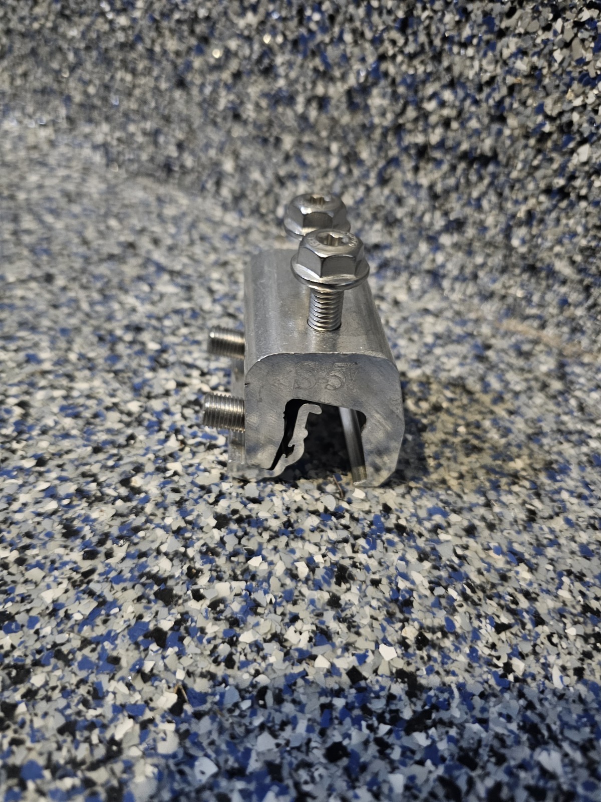 S-5! S-5-N Standing Seam Metal Roof Clamp