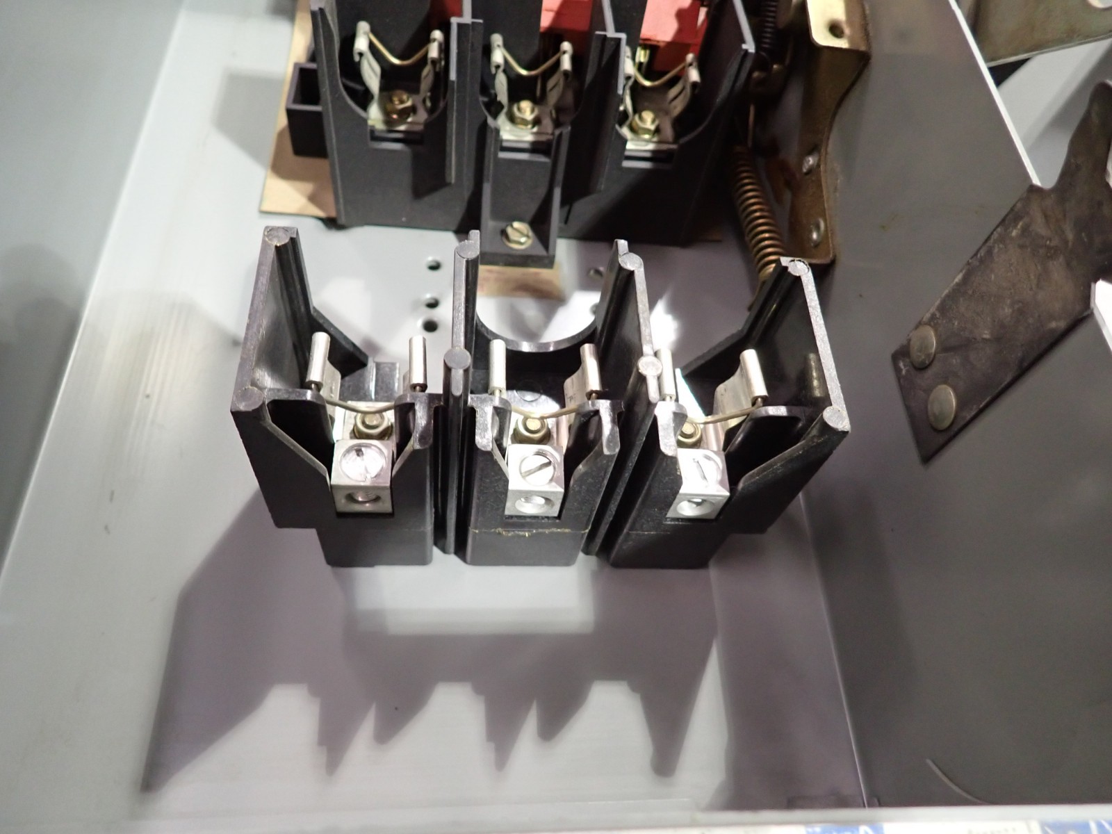 Square D PQ3603G 30 amp 600 volt Fusible 3 Phase 3 Wire Vertical Bus Plug BP625