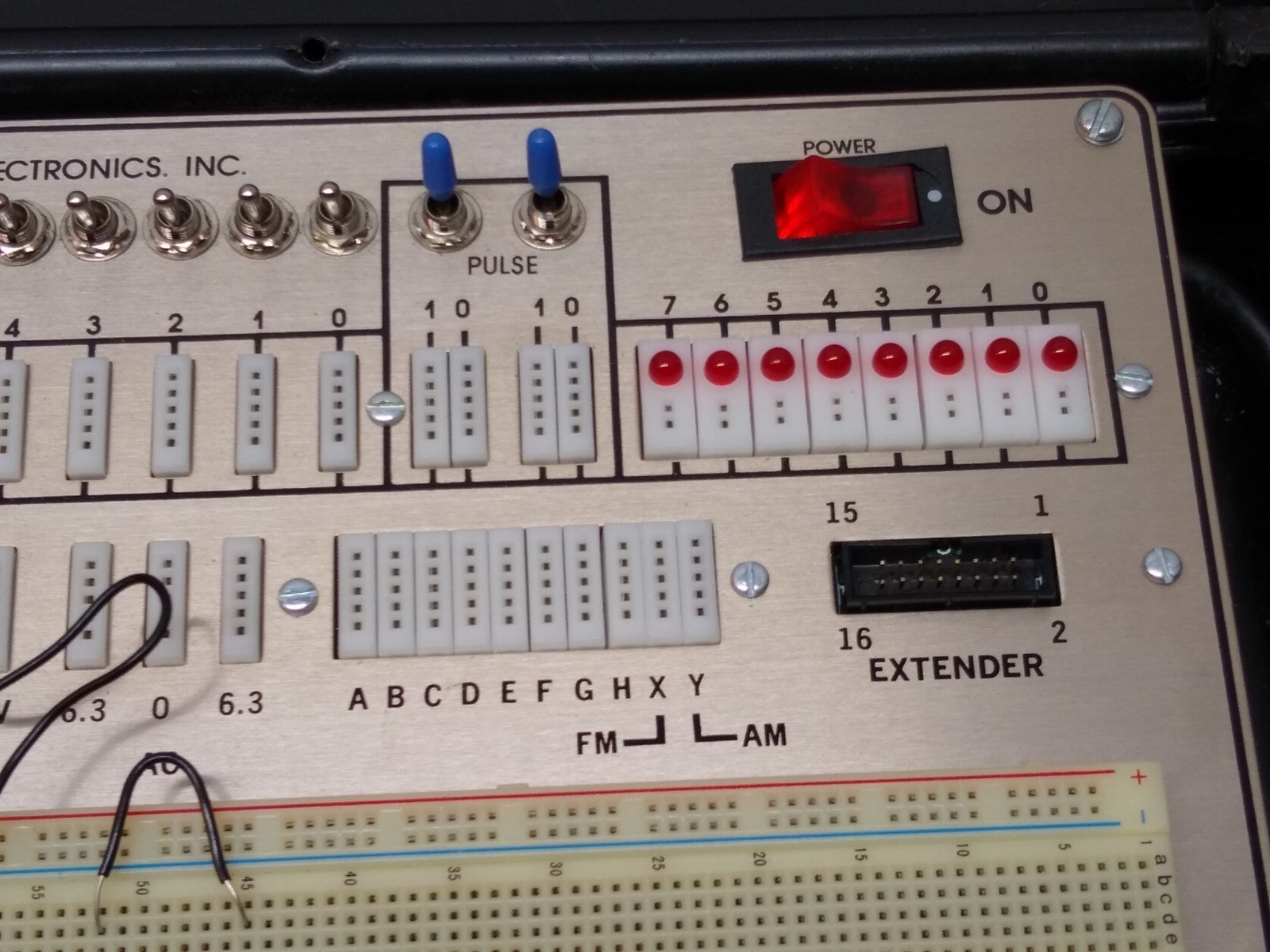 RSR Electronics PAD-234A Electronix Express Assembled Digital/Analog Trainer