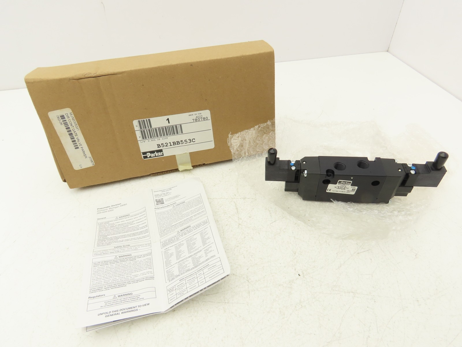 Parker B521BB553C Solenoid Air Control Valve 4 Way 2 Position 120VAC 1/4″ NPT