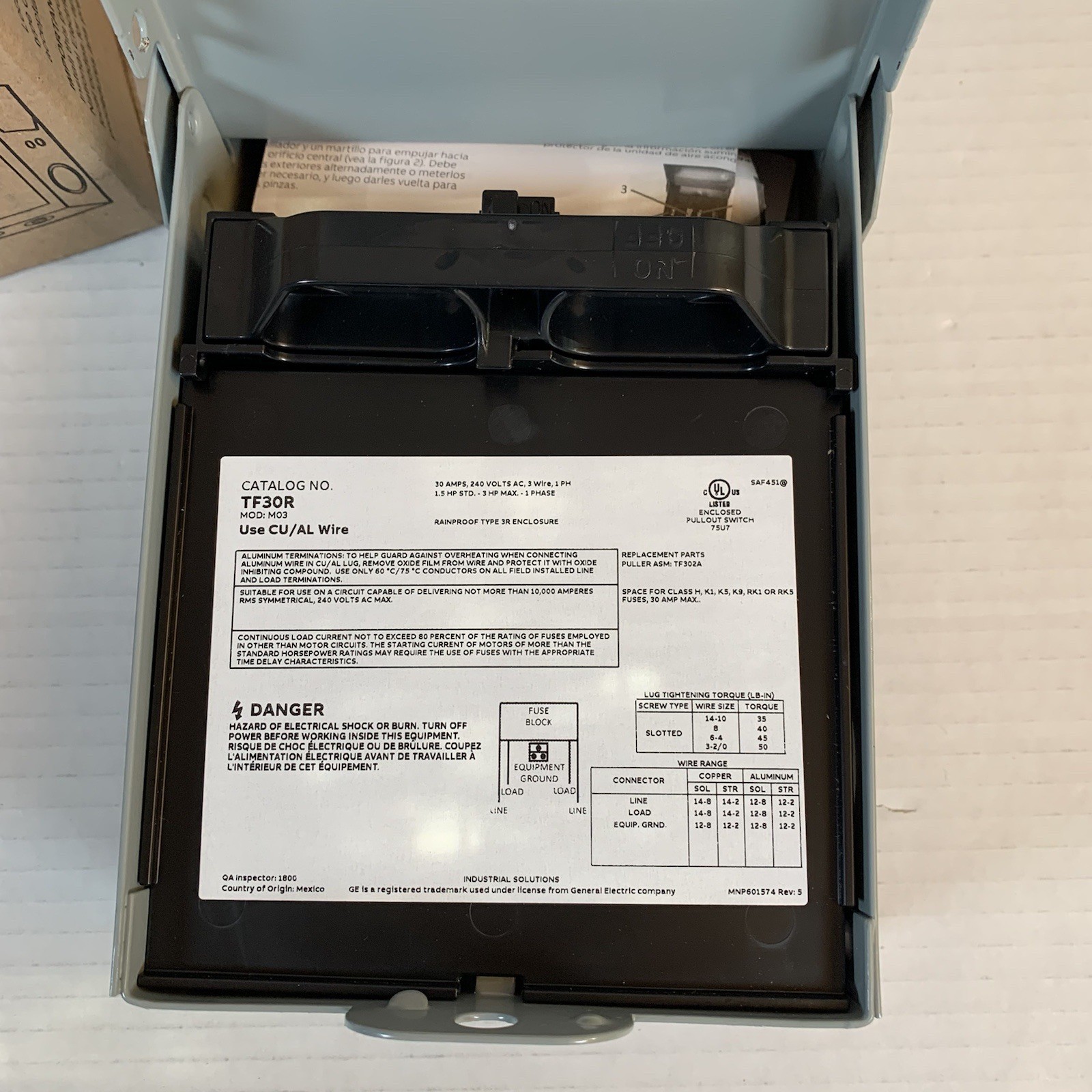 Genuine GE Air Conditioner Disconnect TF30RCP 30 Amps Fusible NEW Boxed