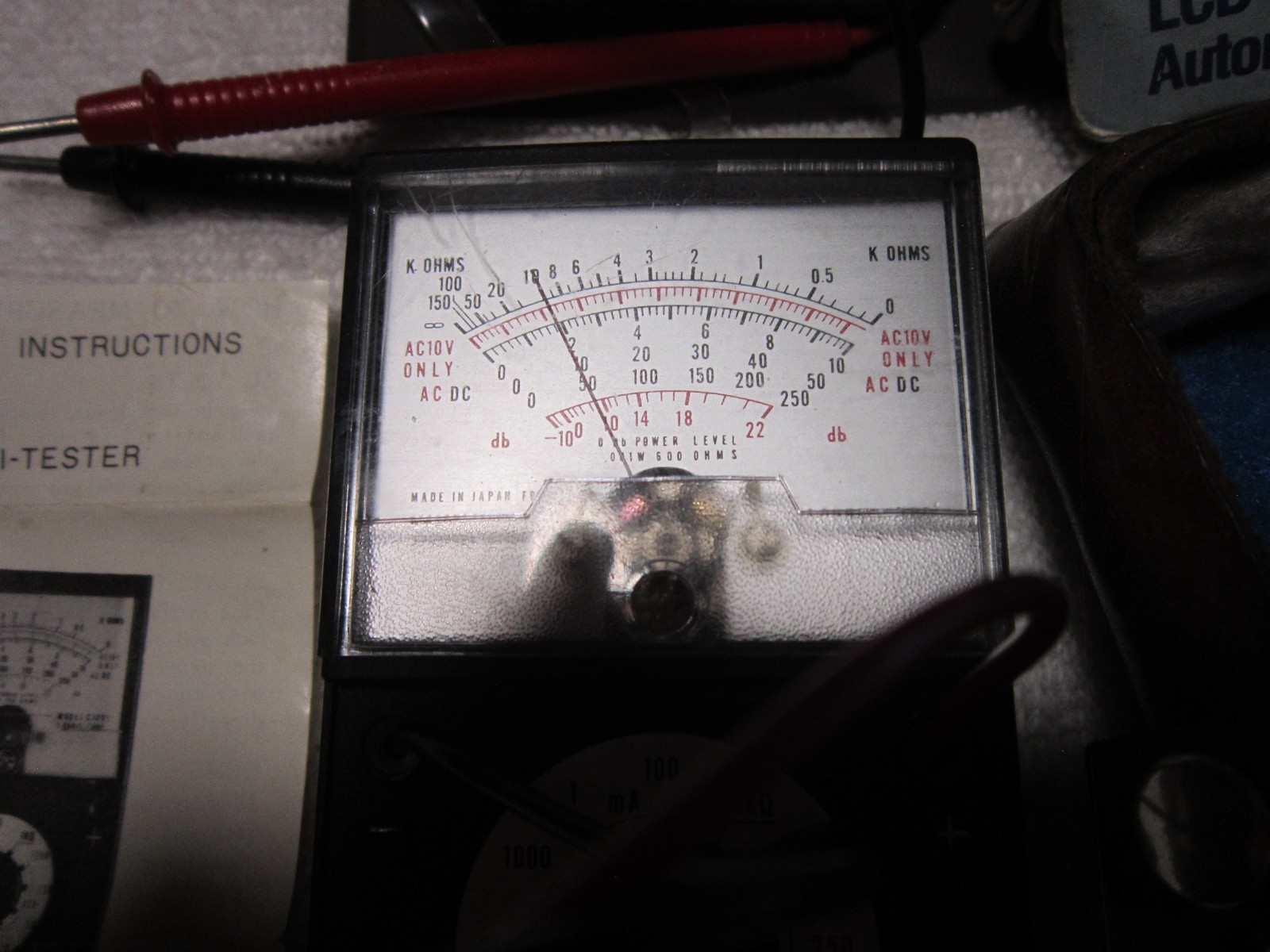 LOT OF 2 MULTIMERTERS 1 LED DIGITAL AND OTHER ANALOG