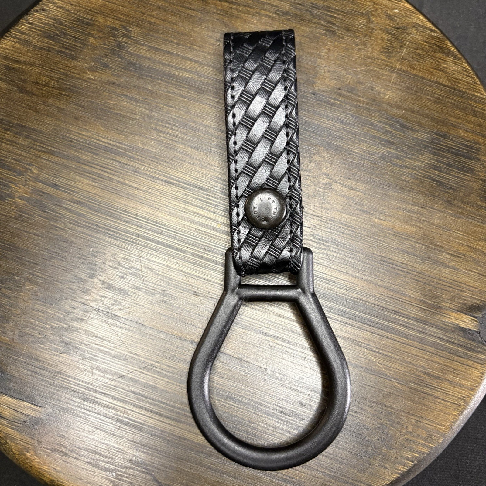 Bianchi 7909 Baton/ Flashlight Ring Holder Black Tooled Basketweave Leather 2.25
