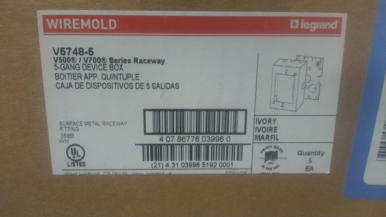 Wiremold V5748-5 5 Pk 10-1/8 In Width Steel Five Gang Box Fitting