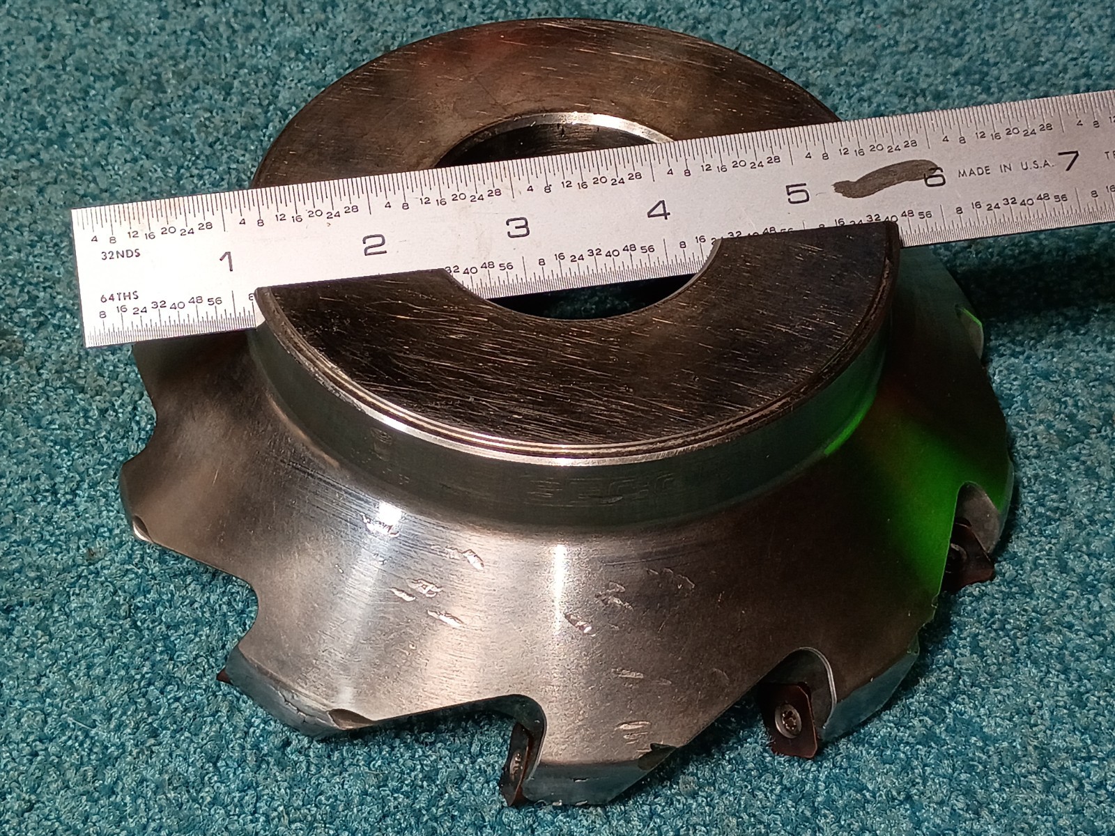 Seco SE..1204 6″ 45° 10 Pocket Facemill 2″ AH R220.53-06.00-12-10 With Inserts