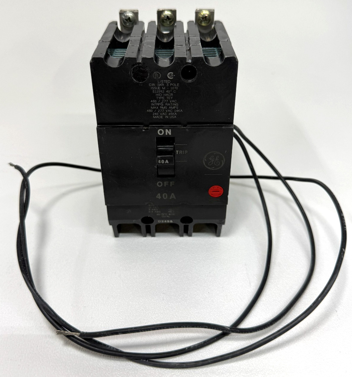 GE TEY340ST12 40Amp 3Pole 480/277VAC 14kA Bolt-On Circuit Breaker TEYST12 Shunt