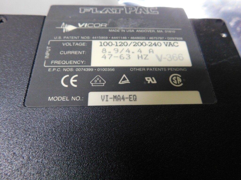 VICOR FlatPac VI-MA4-EQ — 100-120 200-240VAC IN to 48VDC / 8.9A / 400 Watt OUT