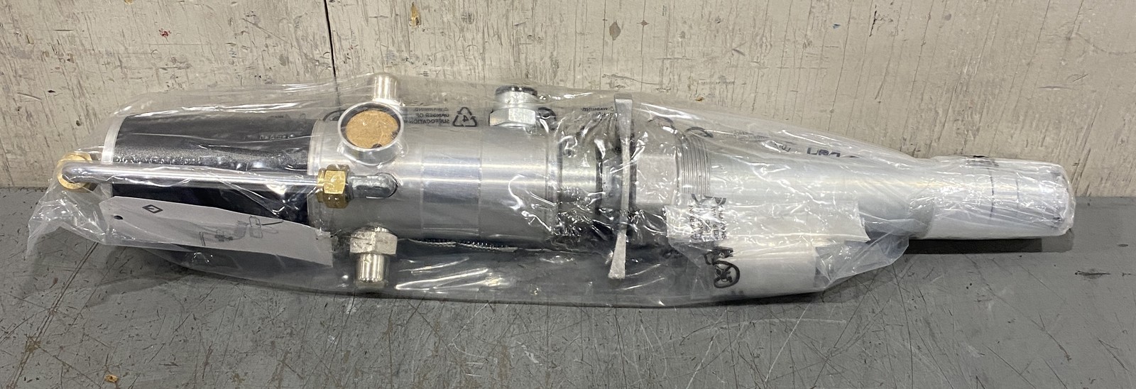NAPA Air Operated 3:1 Ratio Oil Pump 700-2831